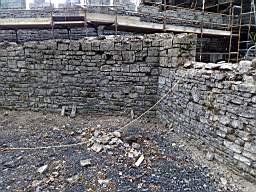 acastle 170190.jpg